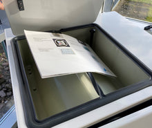 Laden Sie das Bild in den Galerie-Viewer, Hygoclave 90 Ausstellung