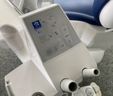 Laden Sie das Bild in den Galerie-Viewer, S220TR Ausstellung