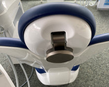 Laden Sie das Bild in den Galerie-Viewer, S220TR Ausstellung